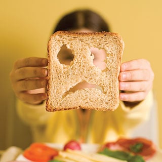 what are the symptoms of gluten intolerance and celiac disease
